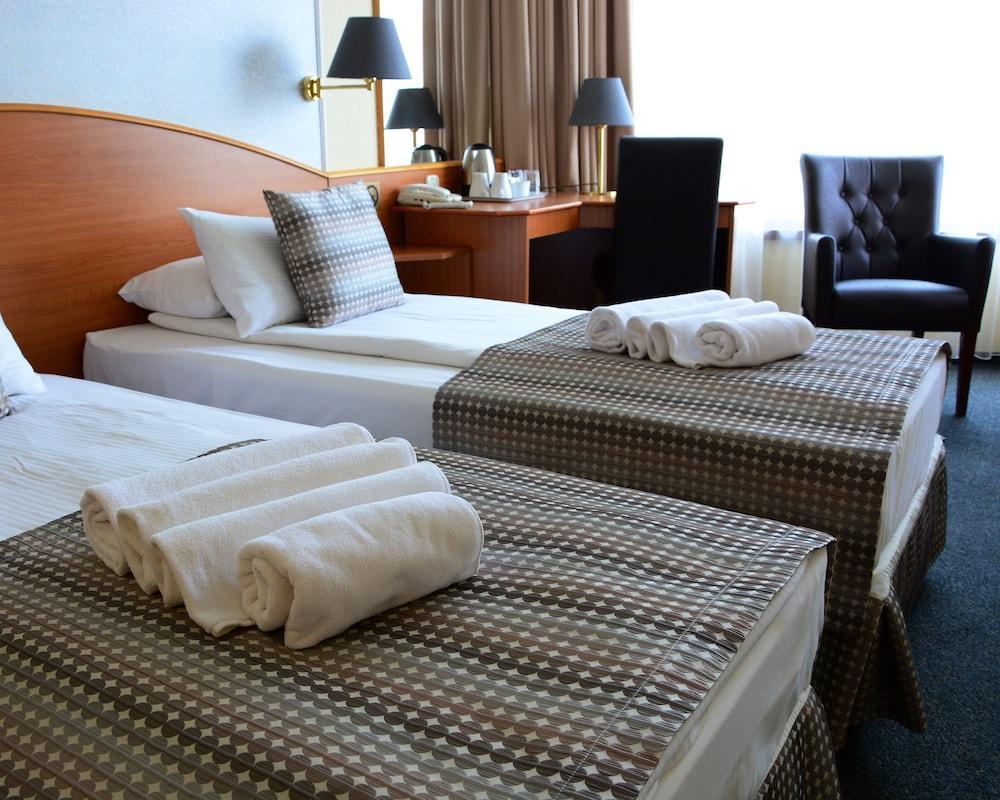 Hotel Orion Varkert بودابست المظهر الخارجي الصورة
