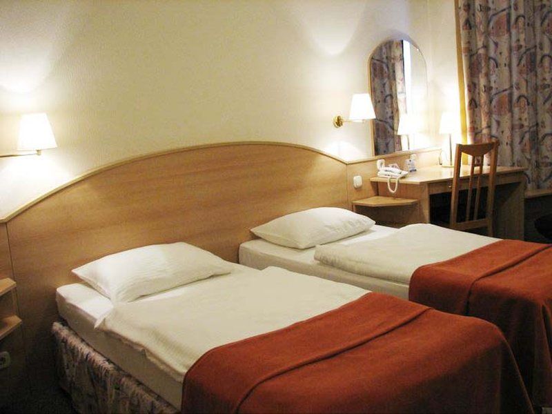 Hotel Orion Varkert بودابست المظهر الخارجي الصورة