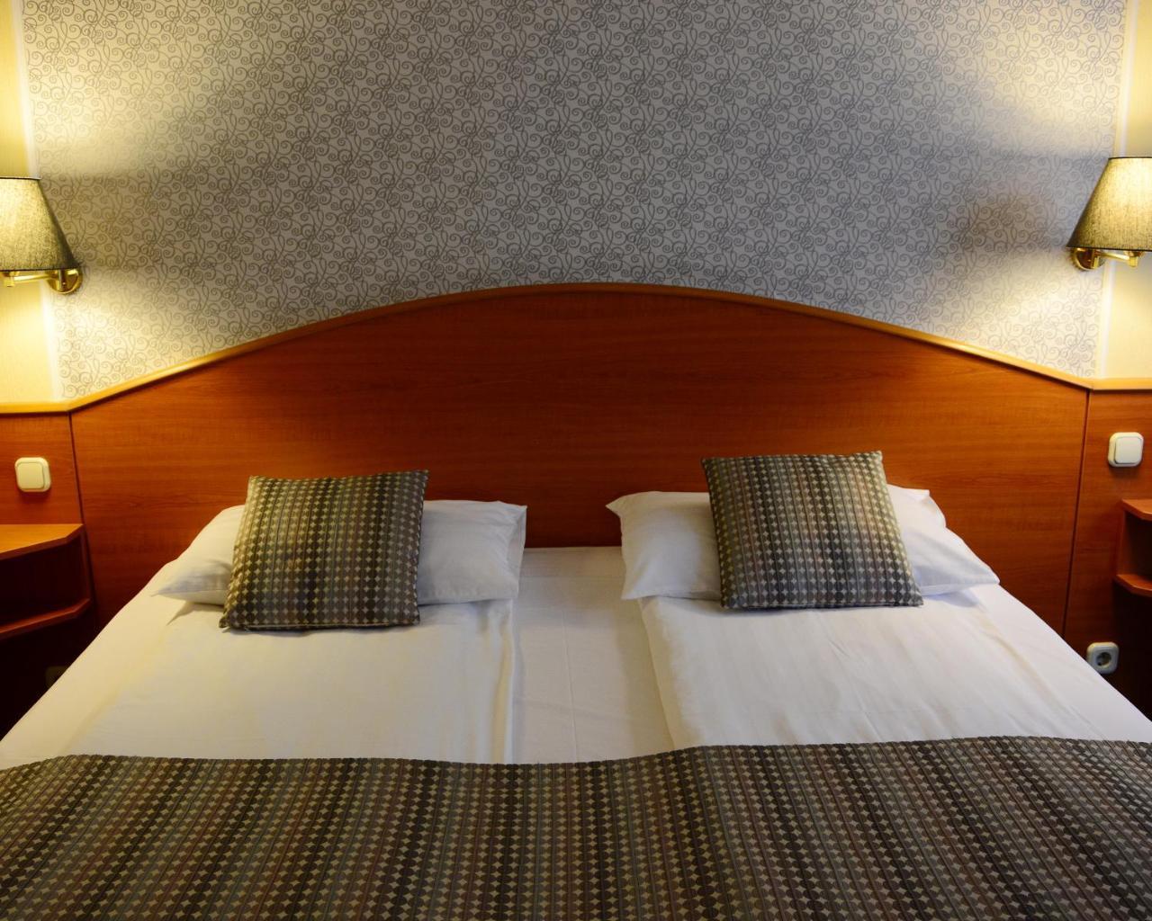 Hotel Orion Varkert بودابست المظهر الخارجي الصورة